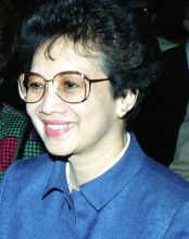 330px-Corazon_Aquino_1986